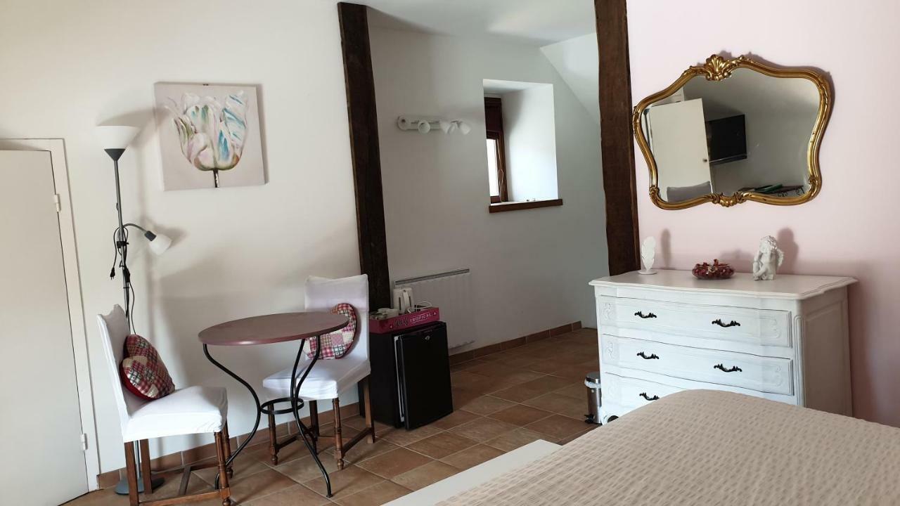 Bed and Breakfast Le Colombier De Kerguezec Surzur Esterno foto