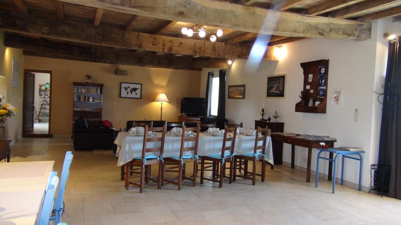 Bed and Breakfast Le Colombier De Kerguezec Surzur Esterno foto
