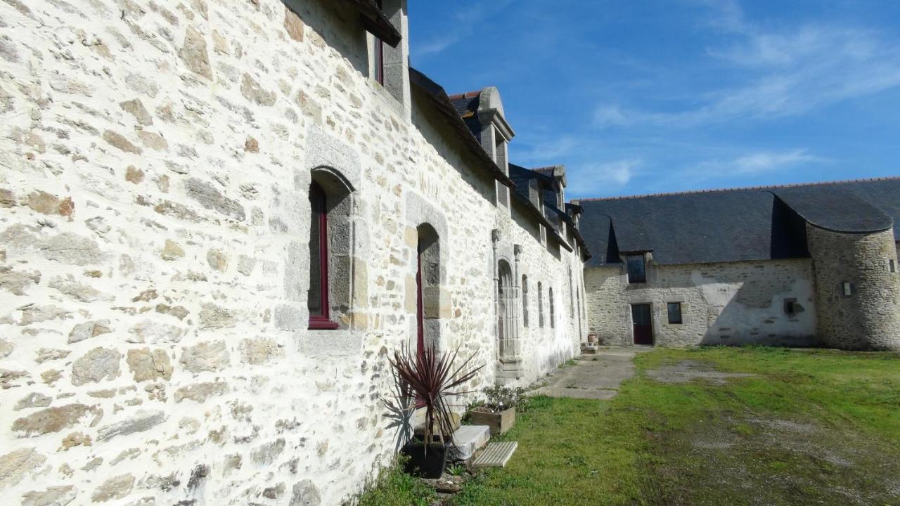 Bed and Breakfast Le Colombier De Kerguezec Surzur Esterno foto