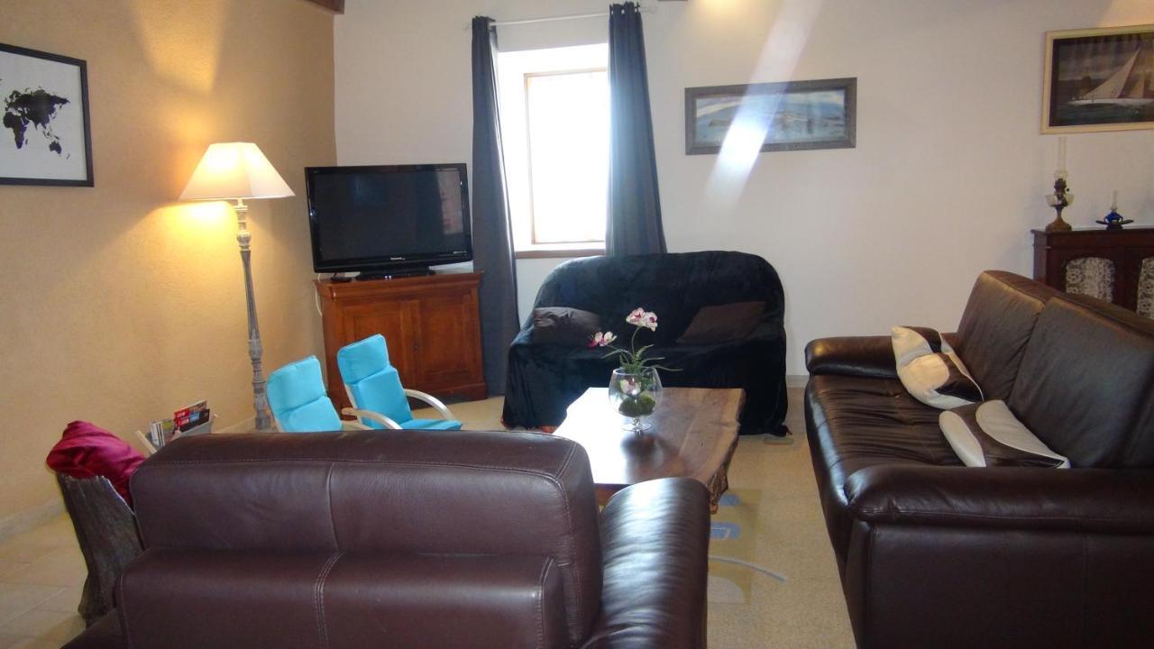 Bed and Breakfast Le Colombier De Kerguezec Surzur Esterno foto